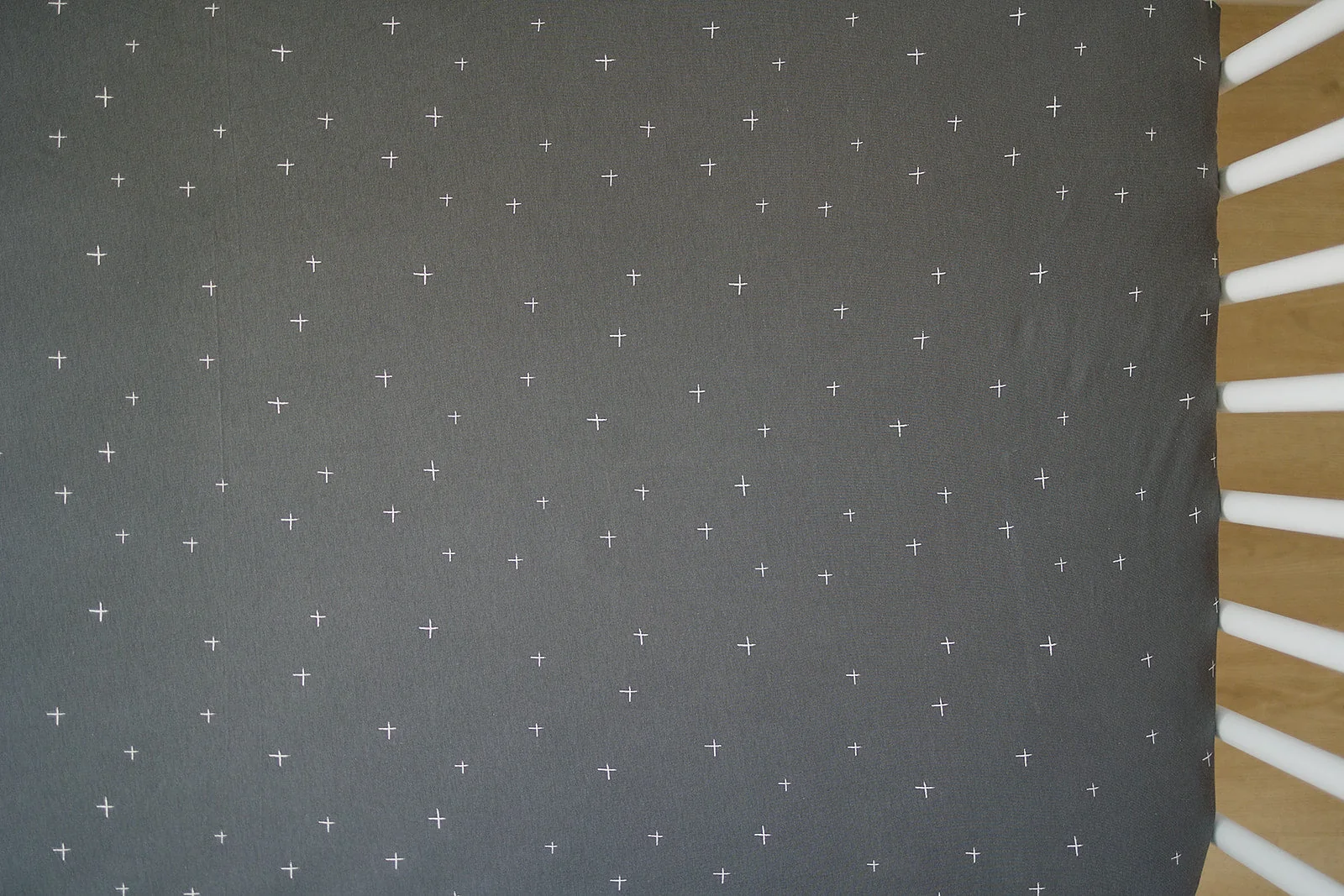 Ecolino® Crib Sheet, 100% Organic Cotton, Slate Twinkle - Image 4